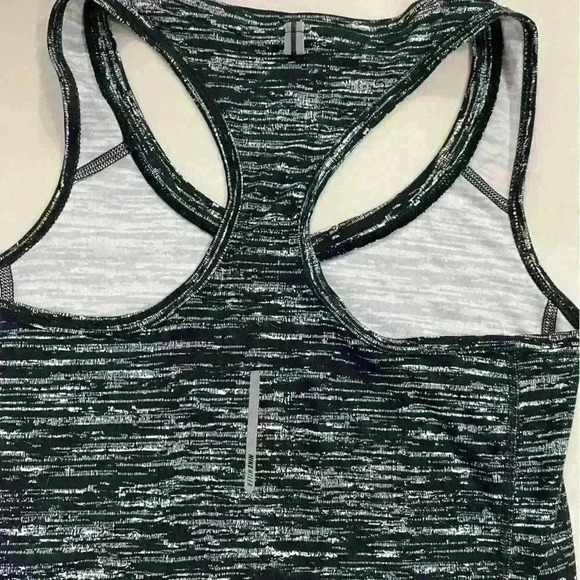 Nike Dri-Fit Tank - Picture 2 of 4